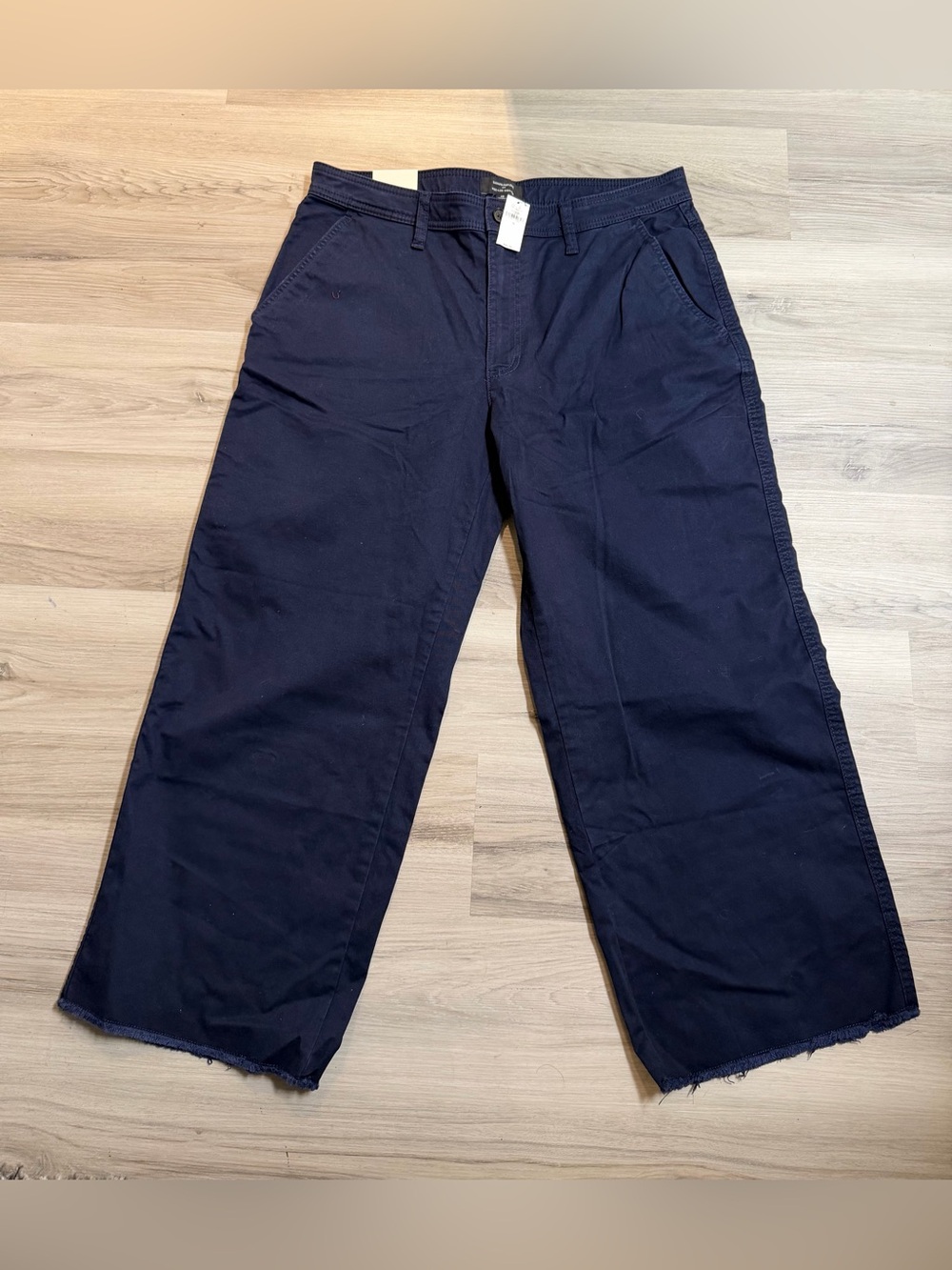 Banana Republic Wide Leg Cropped Chino size 12